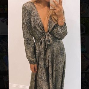 Esther & Co Bryleigh Olive Dress